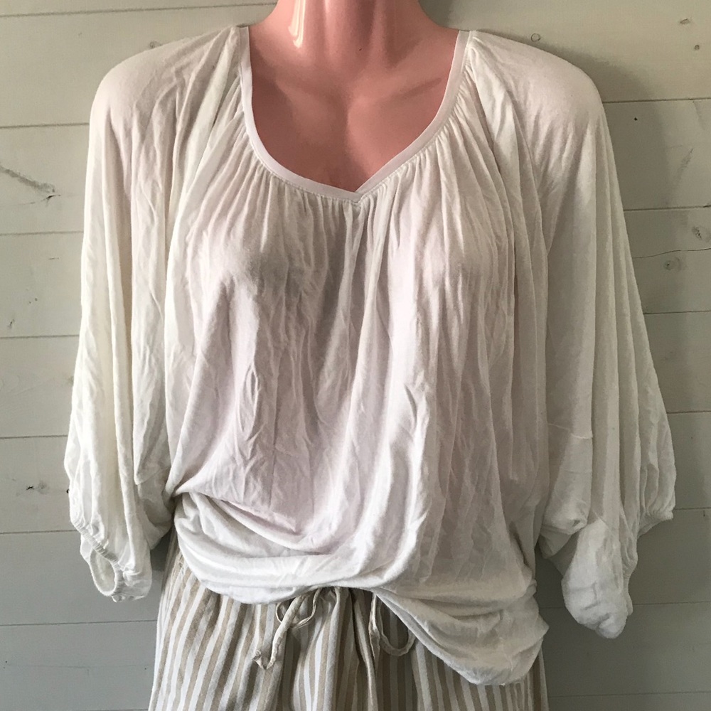 White House Black Market Women's White Top Small